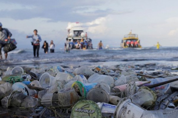 Pendapat Tentang Sampah Plastik