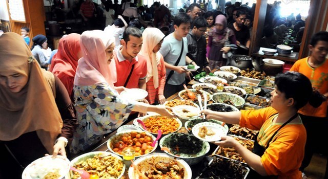 Cara Sukses Berdagang Makanan Yang Mudah Dilakukan