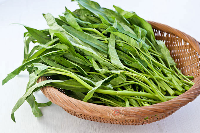 cara membuat keripik kangkung pedas3