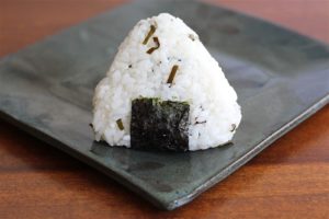 cara membuat onigiri