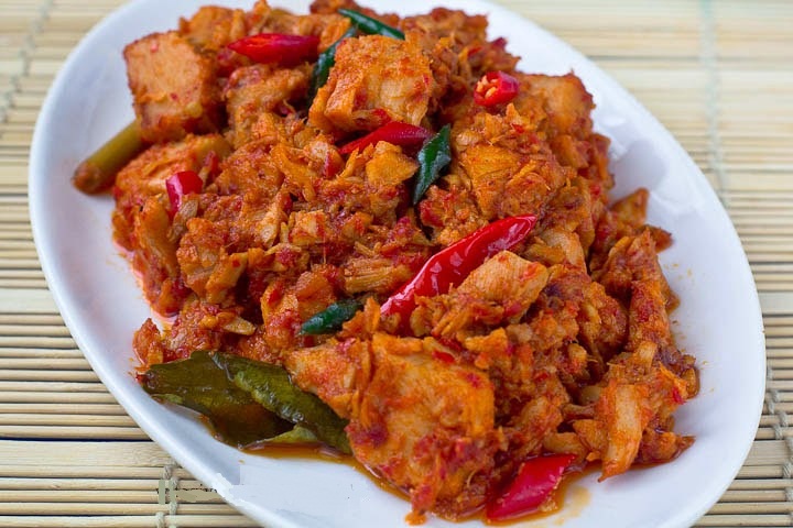 olahan ikan tuna pedas