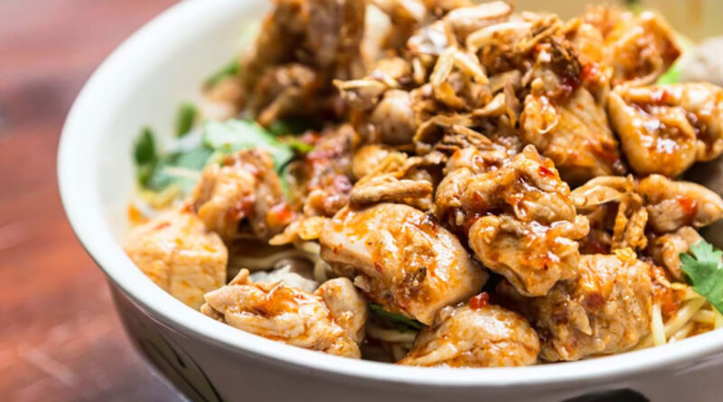 Cara membuat ayam untuk mie ayam yang enak