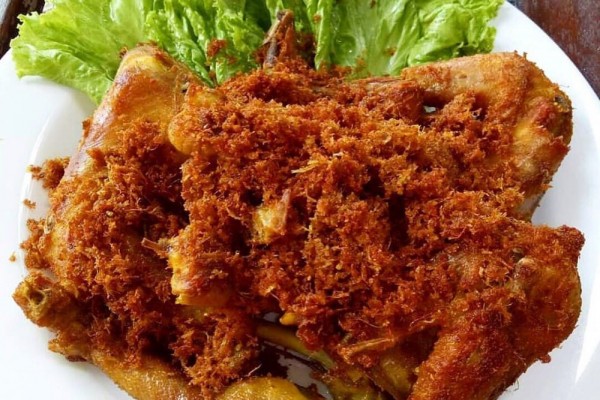 Cara Membuat Ayam Serundeng Kelapa