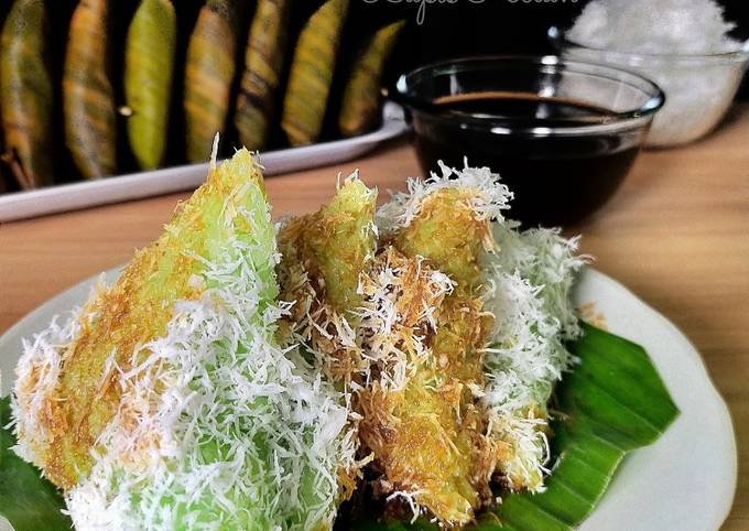 Cara membuat kue lupis ketan segitiga