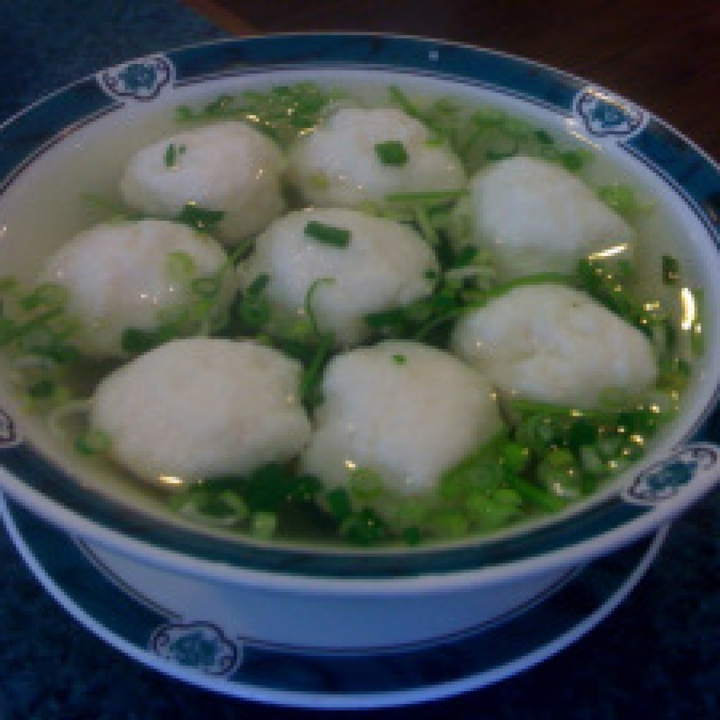 Cara Membuat Bakso Ikan Tenggiri Dan Kuahnya
