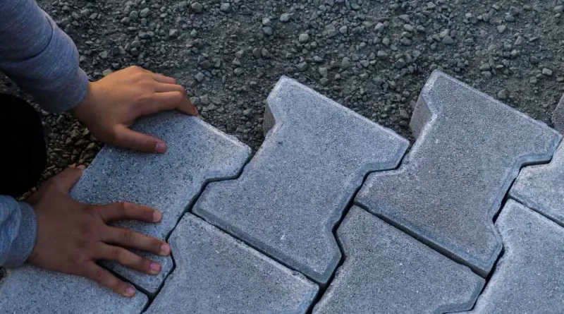 keuntungan usaha material dengan mesin paving