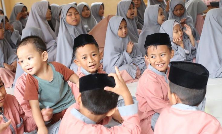 sekolah islam terbaik program bilingual internasional